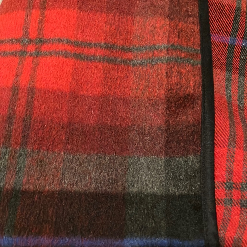 Old Navy Shawl-wrap